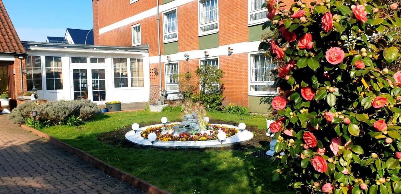 Hotel Drei Kronen Elmshorn Eksteriør billede